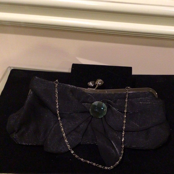 🛍️2 for $35🛍️⬇️Price Drop⬇️Evening black organza clutch with 2 chainlinks - Picture 3 of 9